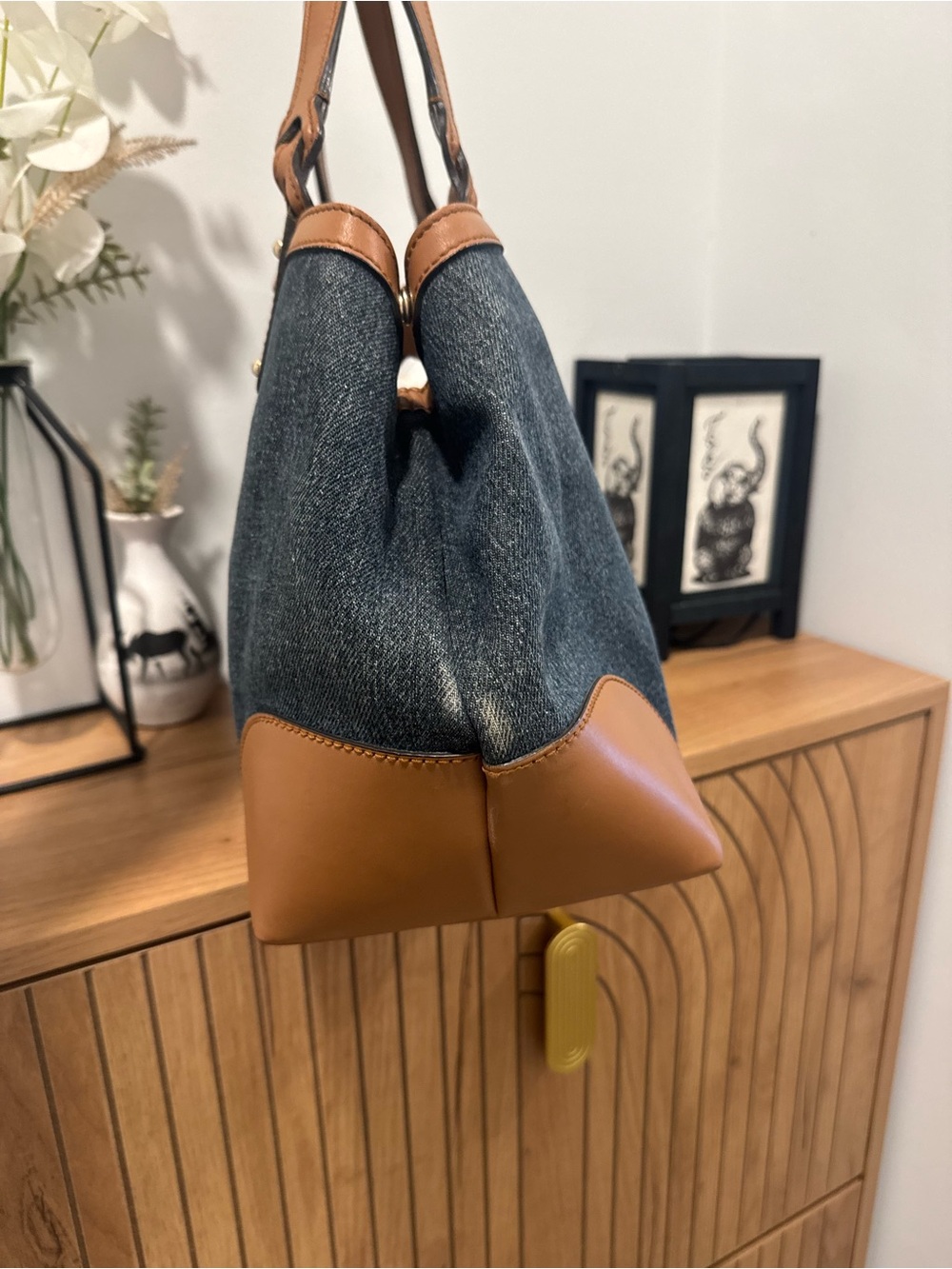 Authentic Gucci Craft Denim Tote Bag - Tan Leather Trim - EUC With Tags - Picture 6 of 16